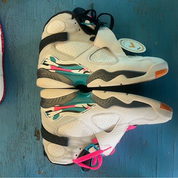 Jordan Athletic Shoes Retro 8 South Beach fits ladies size 9.5 - Picture 1 of 7